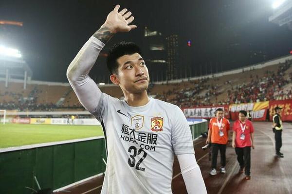 刘殿座「刘殿座转会」