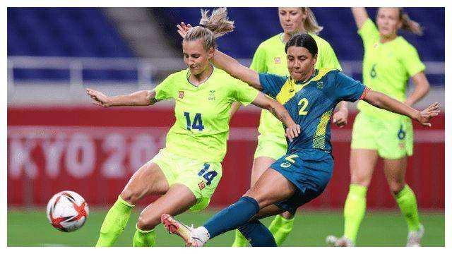 美国女足队长拉皮诺埃「美国女足队长拉皮诺埃角球」