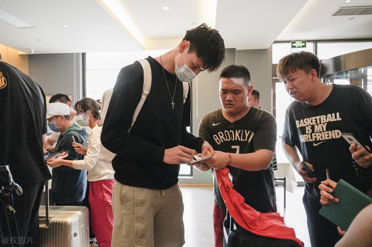 曾凡博「曾凡博臂展多少」