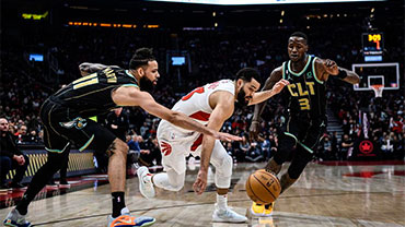 NBA简报:猛龙132-120大胜黄蜂 西亚卡姆28+8+7 罗齐尔33分