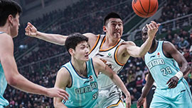 CBA简报:青岛79-69击败辽宁 段昂君22分 赵嘉义19分