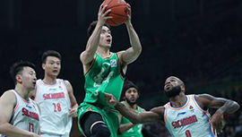 CBA简报:辽宁106-76轻取吉林 张镇麟11+9 姜宇星18分