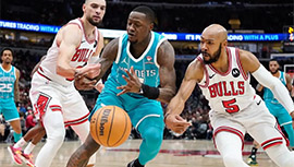 NBA简报:公牛104-91轻取黄蜂 拉文复出15分 怀特22+11+6